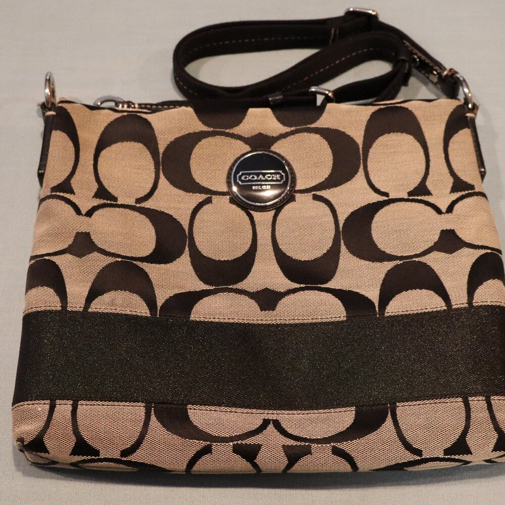Coach Signature Stripe File Crossbody Zip Shoulder Bag F19220 Black
